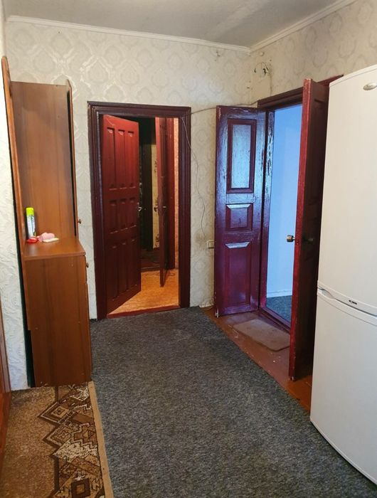 Продаж 2х кімнат у гуртожитку.  Польова