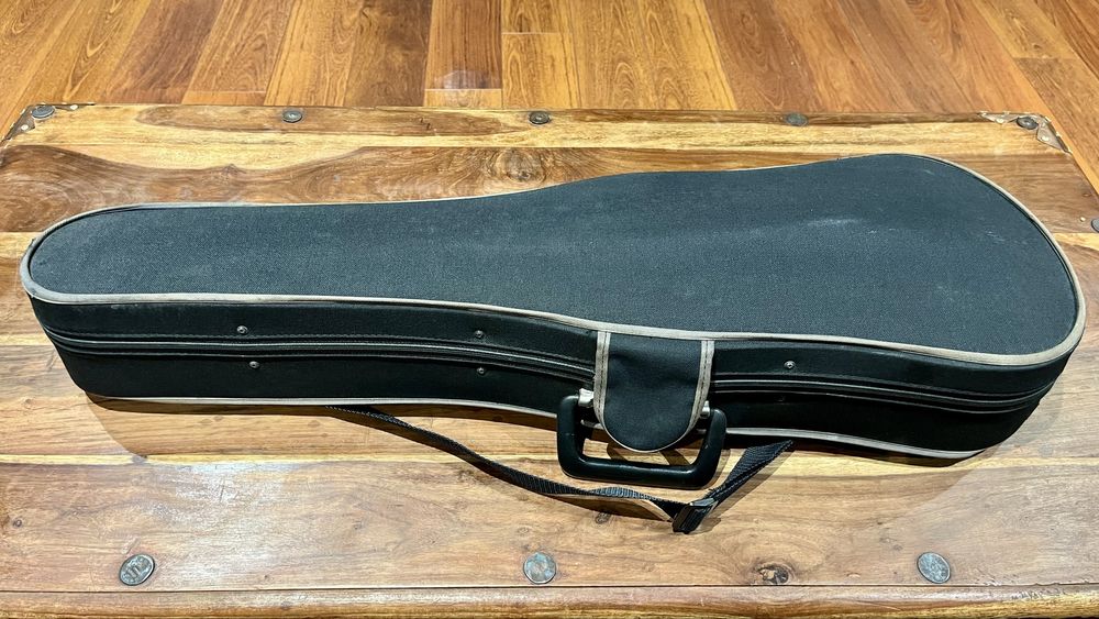 Violino 4/4 Strunal — República Checa