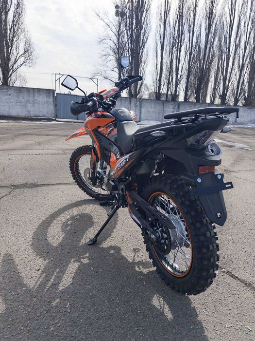 Мотоцикл SPARK SP250D-7