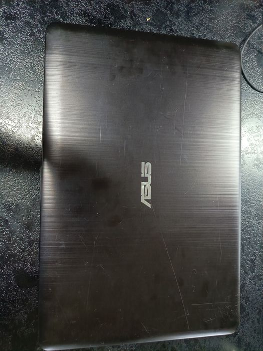 Laptop Asus F540N