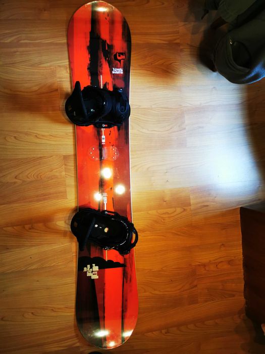 Snowboard freeride Burton super model, wiązania burton exile + wiecej