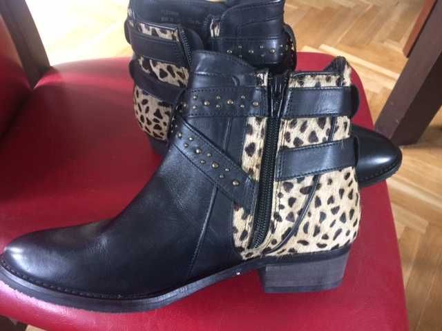 Buty w panterkę Pepe Jeans