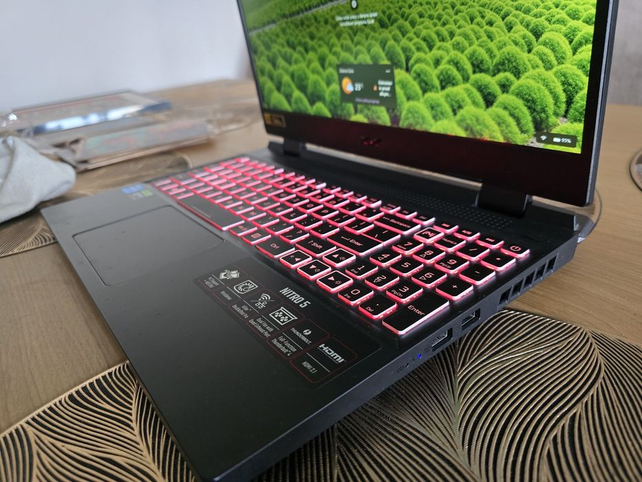Acer Nitro 5 (i5 / 16GB / 512GB SSD / RTX 4060 / Win11). Stan idealny!