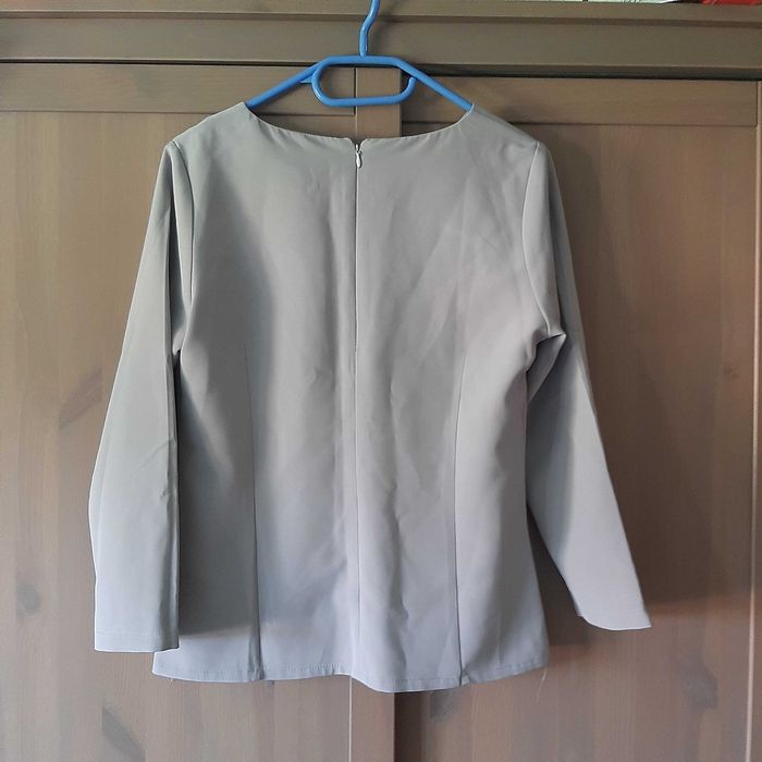 Nowa szara elegancka bluzka bluzeczka taliowana rozmiar 38/M