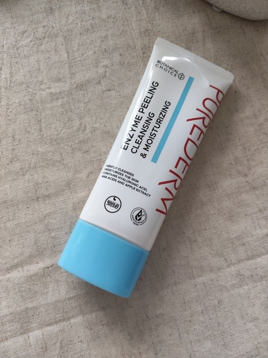 Nowy peeling enzymatyczny purederm nowy delikatny