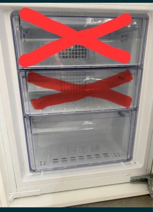 Dolna szuflada i półki do zamrażalnika lodówki Beko - BCN 130001