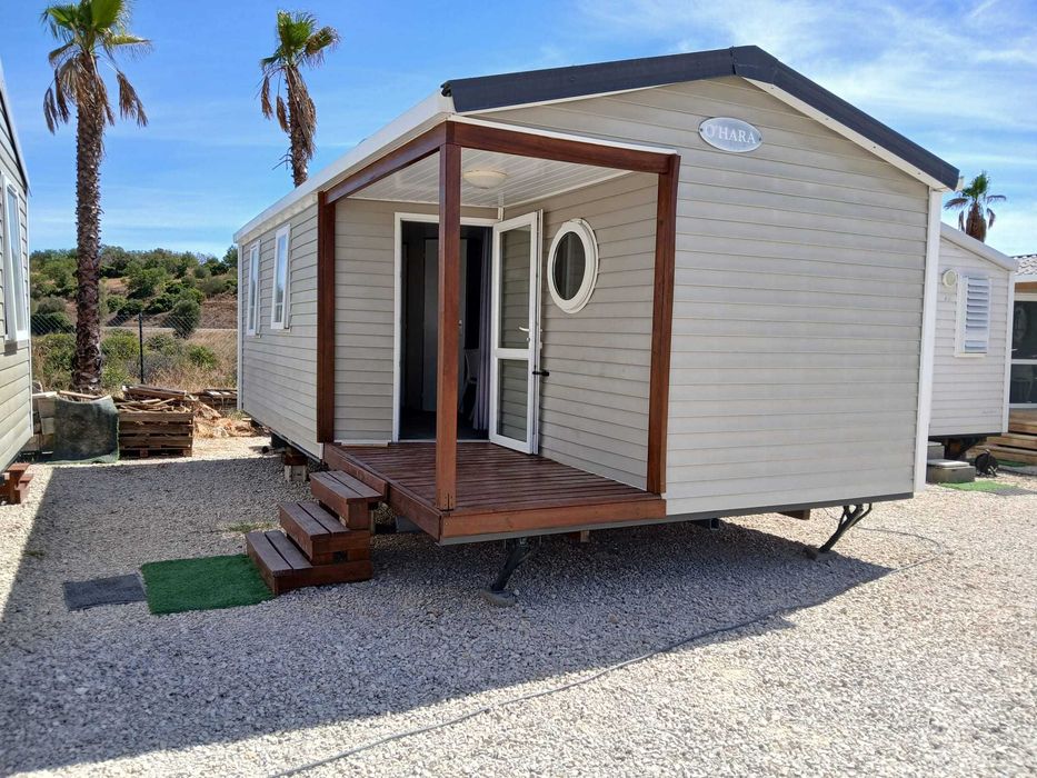 Espaços  para alugar casas modulares  contentores para servir de boxes  e mudanças com transporte