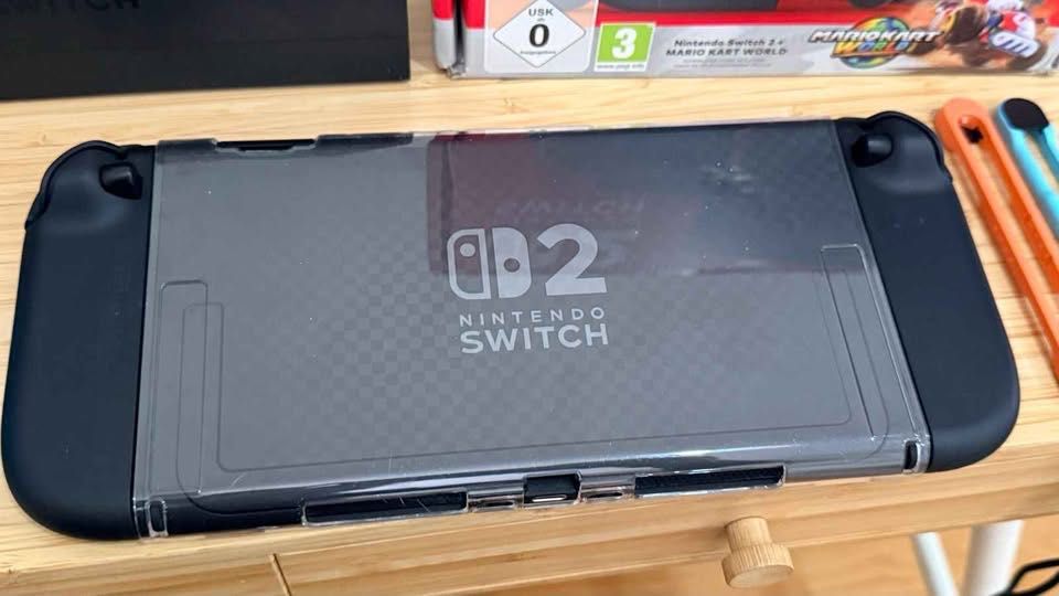 Nintendo Switch 2 com caixa e acessórios