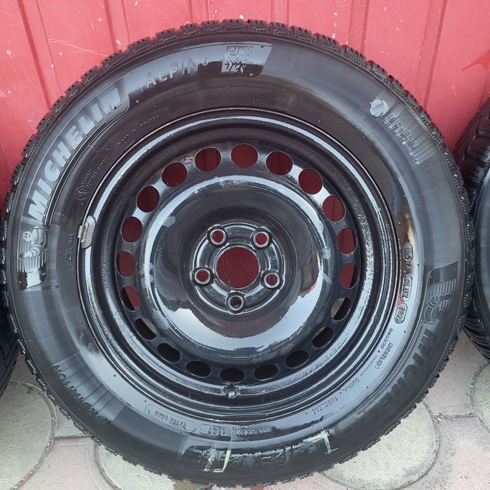 Продам зимову резину MICHELIN ALPIN 6 195/65 R15