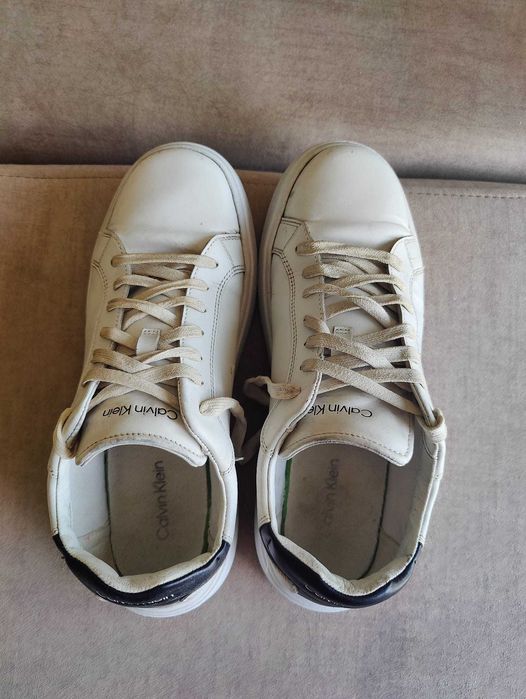 Sapatilhas Calvin Klein tam. 43 em muito bom estado