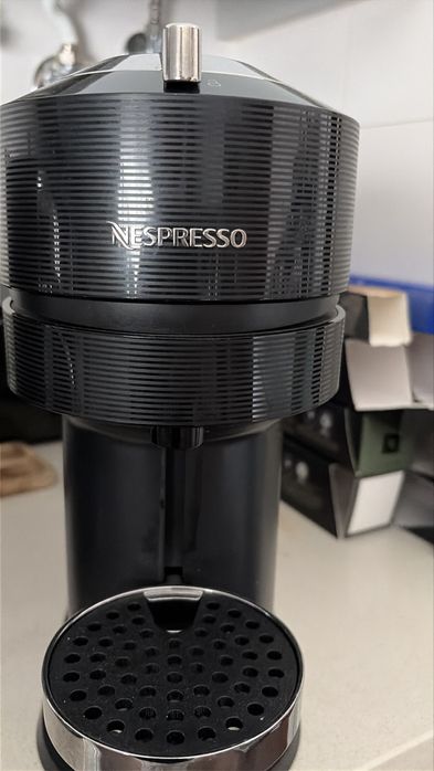 MÁQUINA NESPRESSO VERTUO
