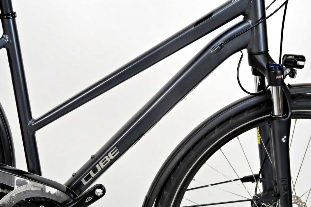 JAK NOWY Rower trekingowy damka Cube Touring CENA PRZEDSEZONOWA