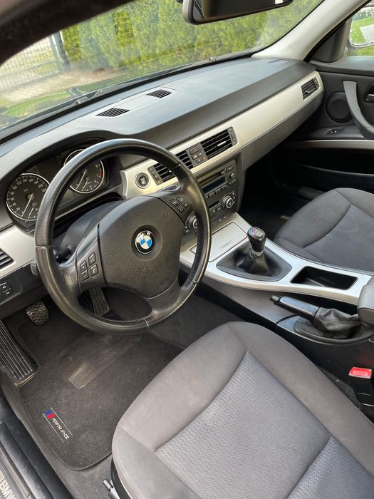 BMW E90 2.0 benzyna uszkodzony silnik