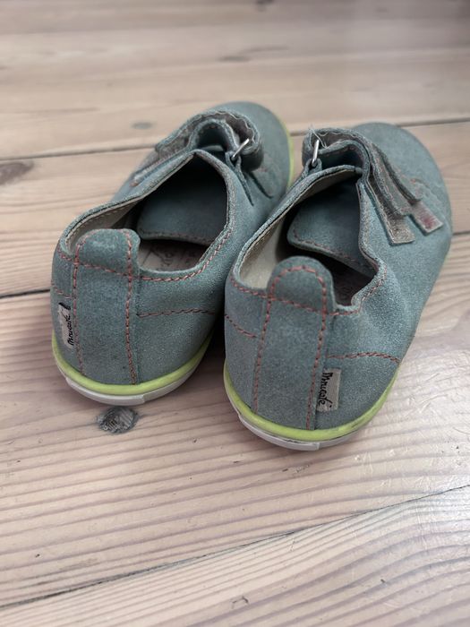 Mrugala zamszowe buty 28