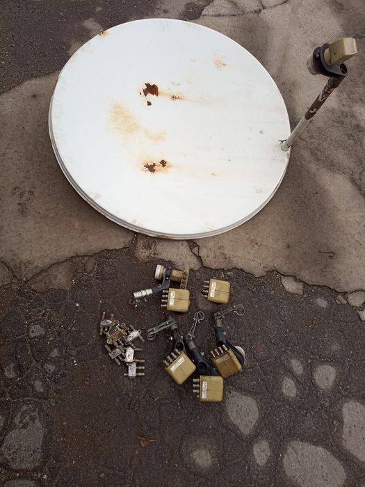 антенна  спутниковая телевизионная