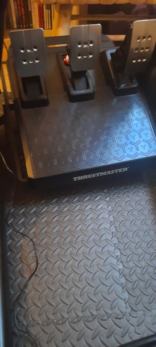 Volante Thrustmaster T248r