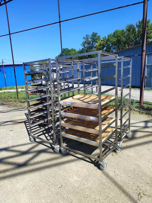 Шпилька, стеллажи, столы, мойки из нержавейки