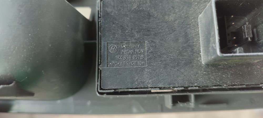 Ручка відкриття дверей внутрішня Гольф 5 6 ручка обшивки гольф 5 6