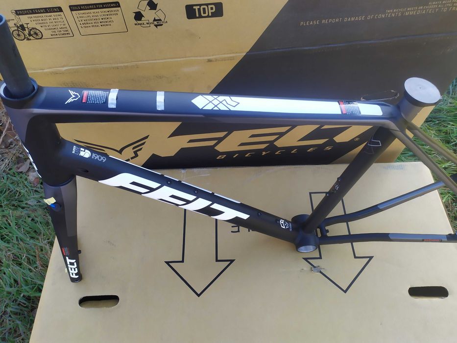 FELT VR Series rama szosowa Alu/Carbon Roz. 52cm NOWA 700c Polecam