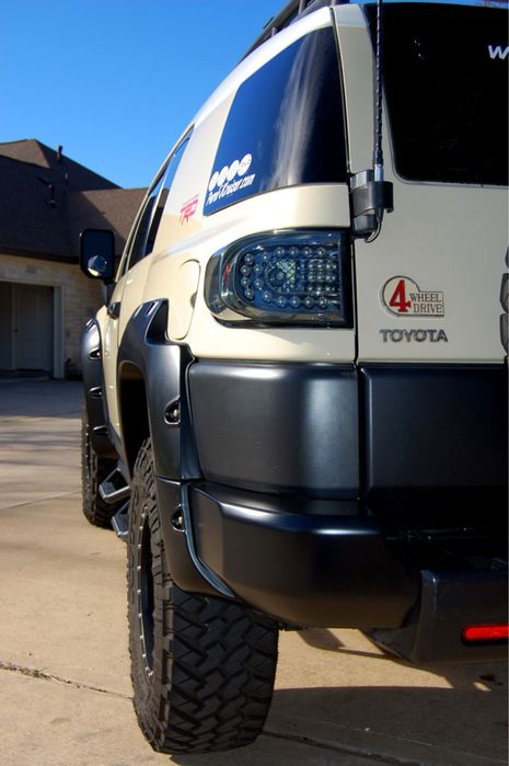 FJ Cruiser Toyota расширители арок USA оригинал BushWacker