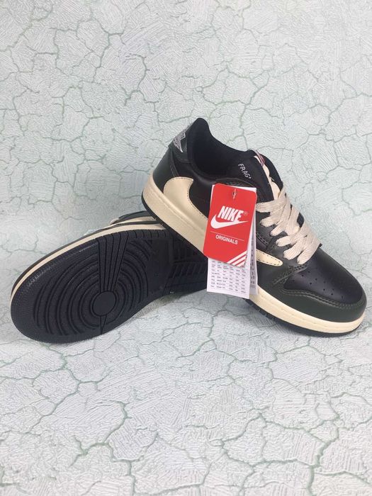 NIKE  Travis Scott кроссовки подростковые