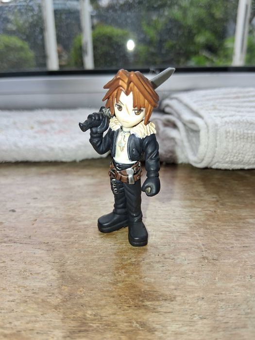 Mini Figura Tifa e Squall