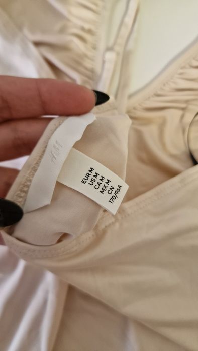 Body de alças cruzadas - H&M