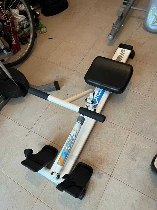 Máquina de Remo desporto em ótimo estado