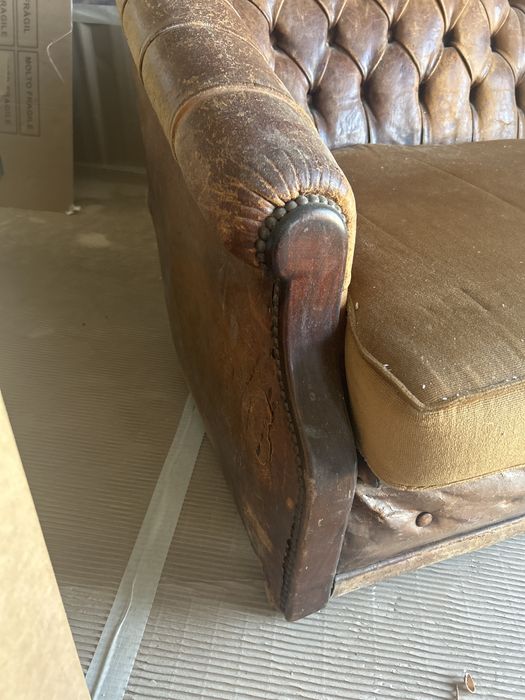 Baixa de Preço!!! Chesterfield em pele Sofa em Pele Vintage Capitone