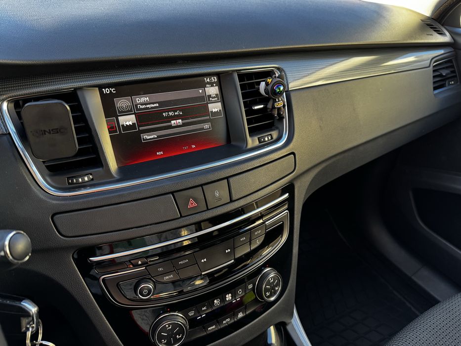 Продаємо своє авто Peugeot 508 blueHd 2015 1,6 дизель