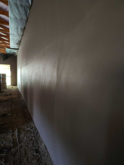 Tynki ocieplenia piana PUR izolacje wełna celuloza, tynk gips cem wap