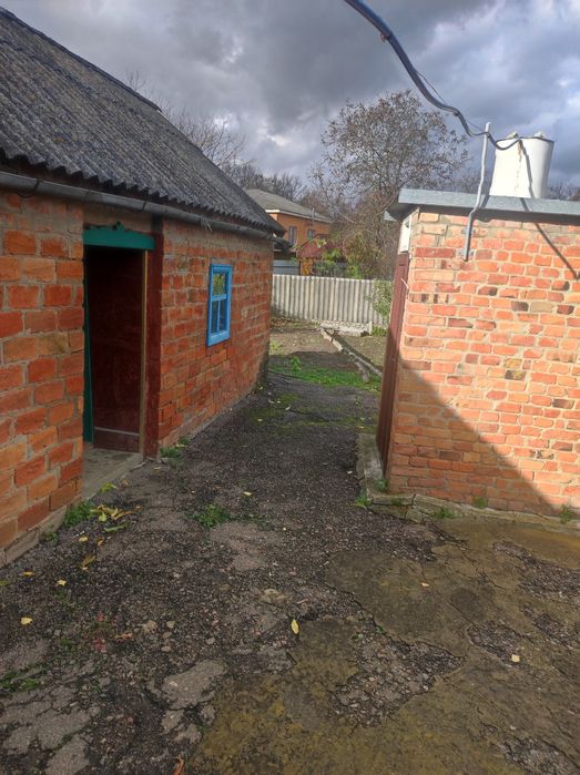 Продам дім. м. Ромни