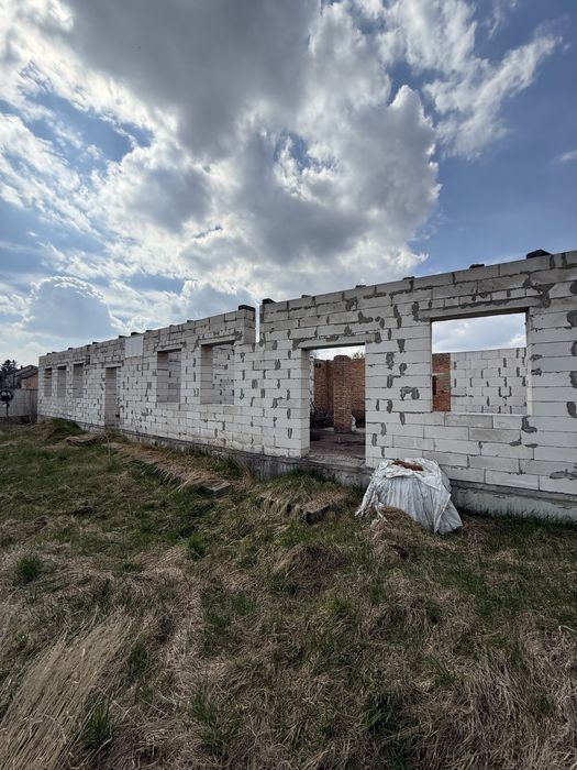 Продам комерційне приміщення в Городищі