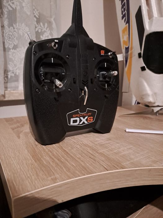 Nadajnik spektrum dxs 6-kanałowy