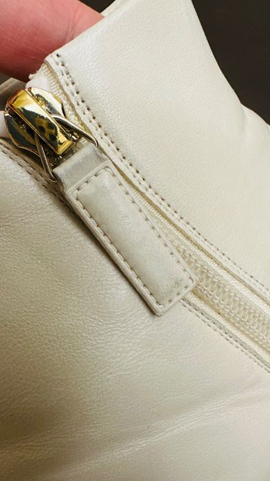 CHANEL оригінал черевики ботінки високі білі шкіряні осінні осінь демі кожаные высокие осенние ботинки белые кожа осень 40С