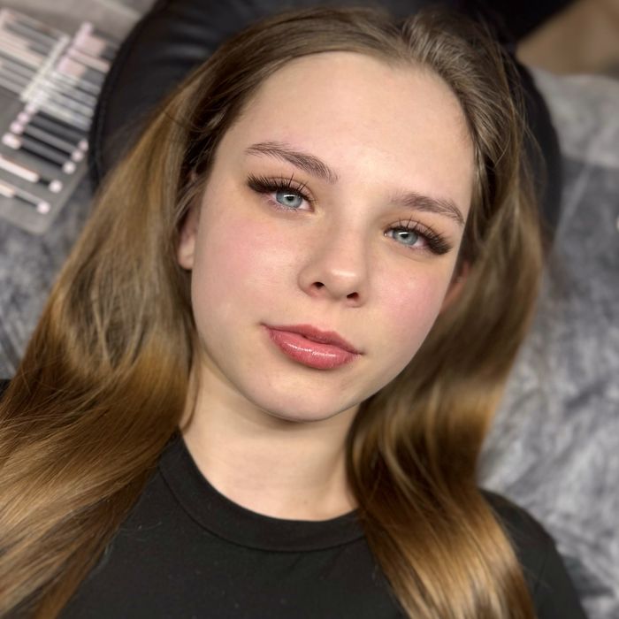 Stylizacja rzęs - metoda 1:1, 2-3D, metody objętościowe