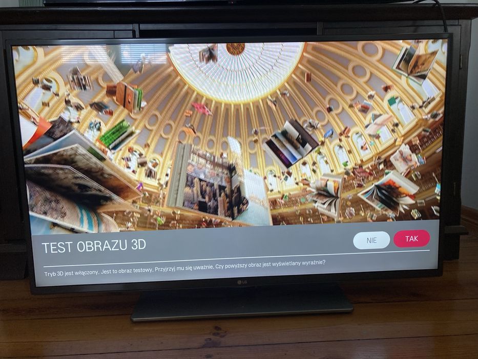 Telewizor LG 42LF652V + okulary 3D