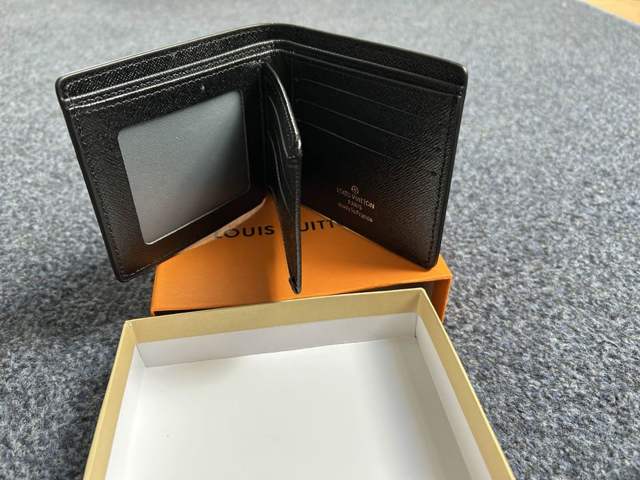 Czarny Portfel Louis Vuitton