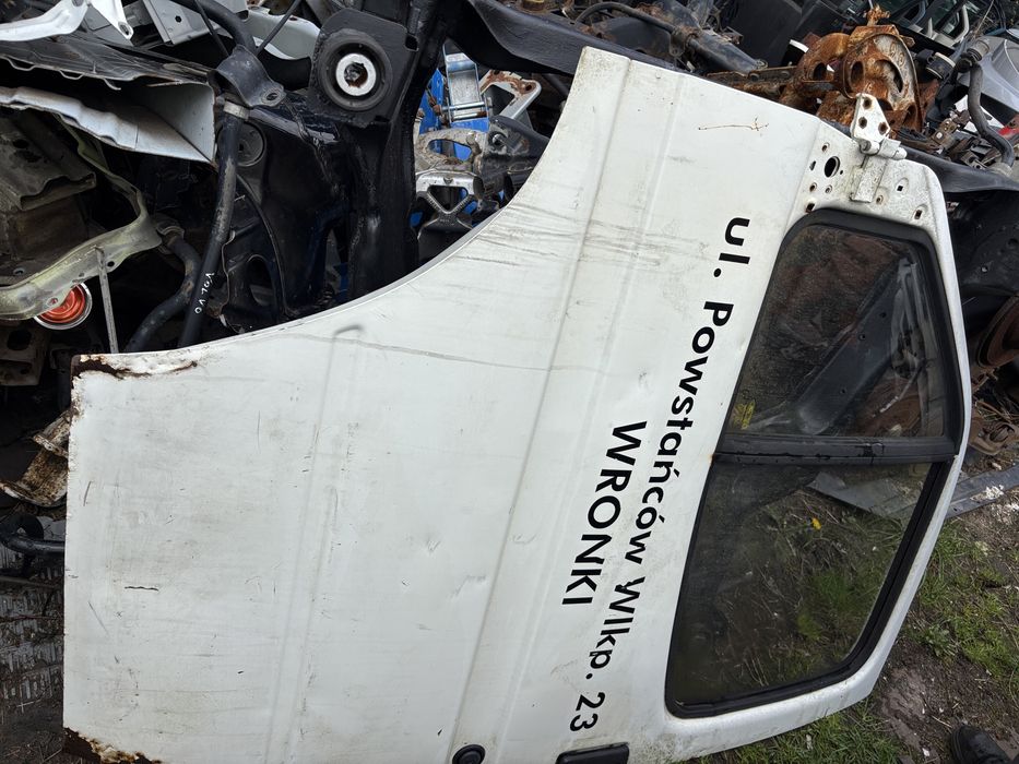 ford transit  drzwi fotele resory koła frelgi