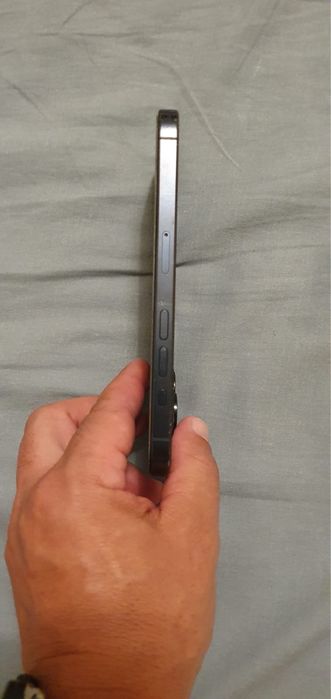 Iphone 15 Pro ainda na garantia