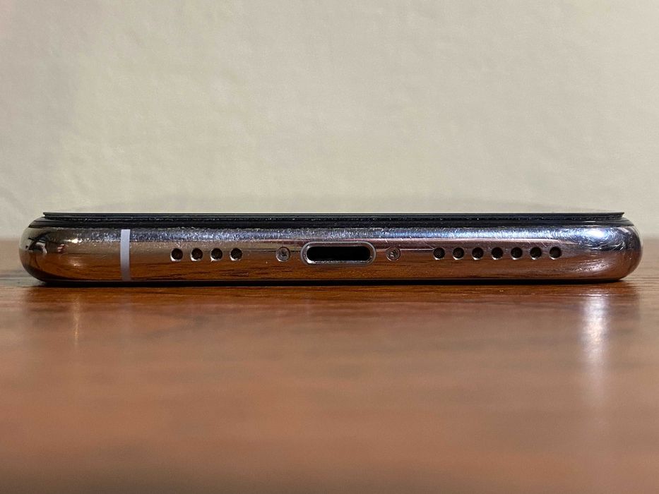 iPhone XS Max Silver 256GB. Neverlock. Все працює. Все рідне. Чохол.