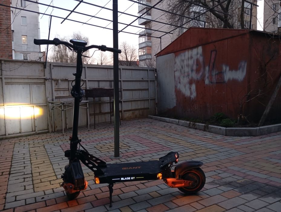 Самокат Giant blet gt2