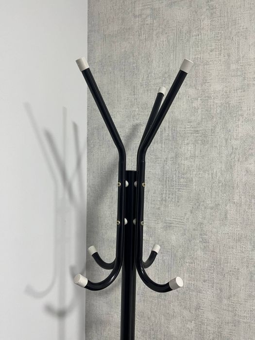 Вішалка для одягу підлогова