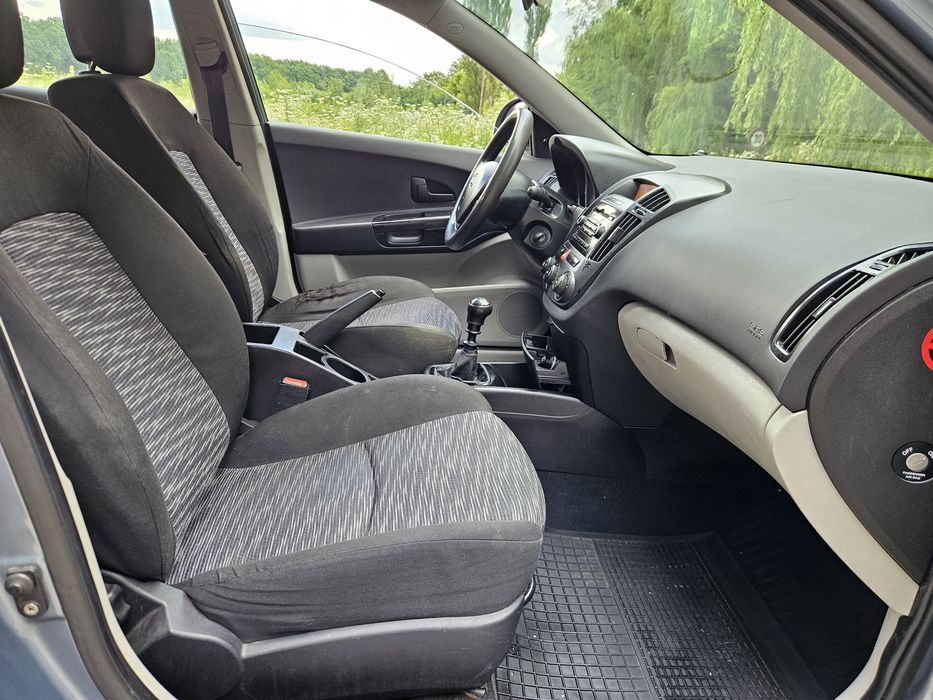 Kia Ceed 2007 рік 1.6 дизель для військових
