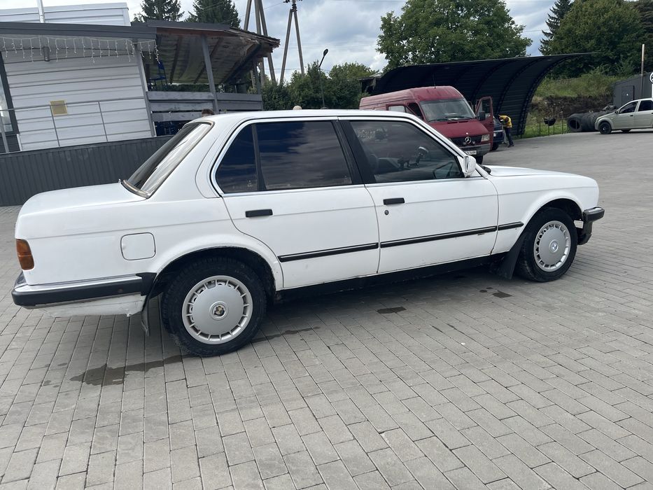 BMW 324. 2.4 TDI. Обмін.