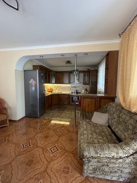 Продаж будинку в місті Хмельницькому!