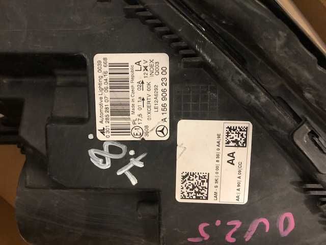 Otica Farol Esquerdo Mercedes GLA Led