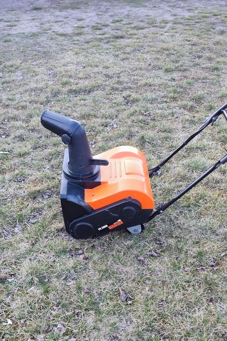 Odśnieżarka Dekatech PS 2000