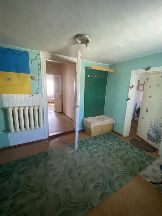 Продаж. 1/2 будинку в тихому центрі ( район Астри)