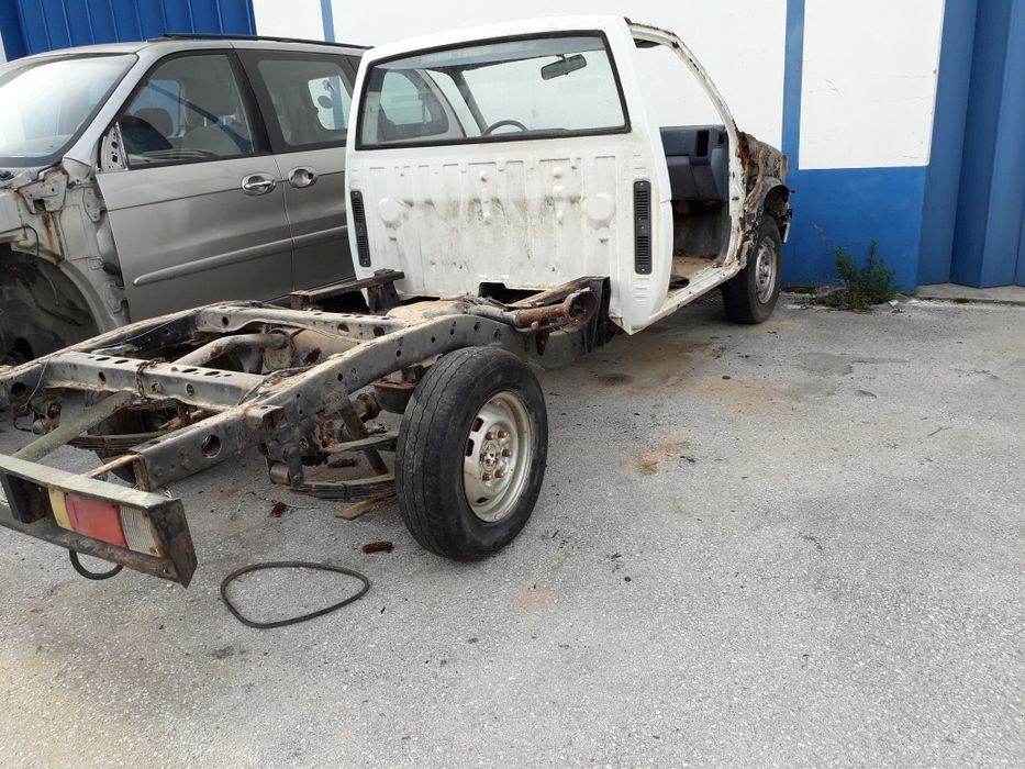 Nissan d 21 chassi com documentos